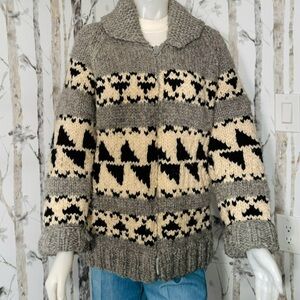 Vintage Handknit Cowichan Gray, Black and Cream Zip Cardigan